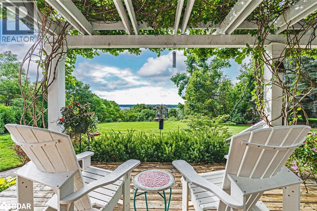 Property at 150 COLLINGWOOD Street image 5