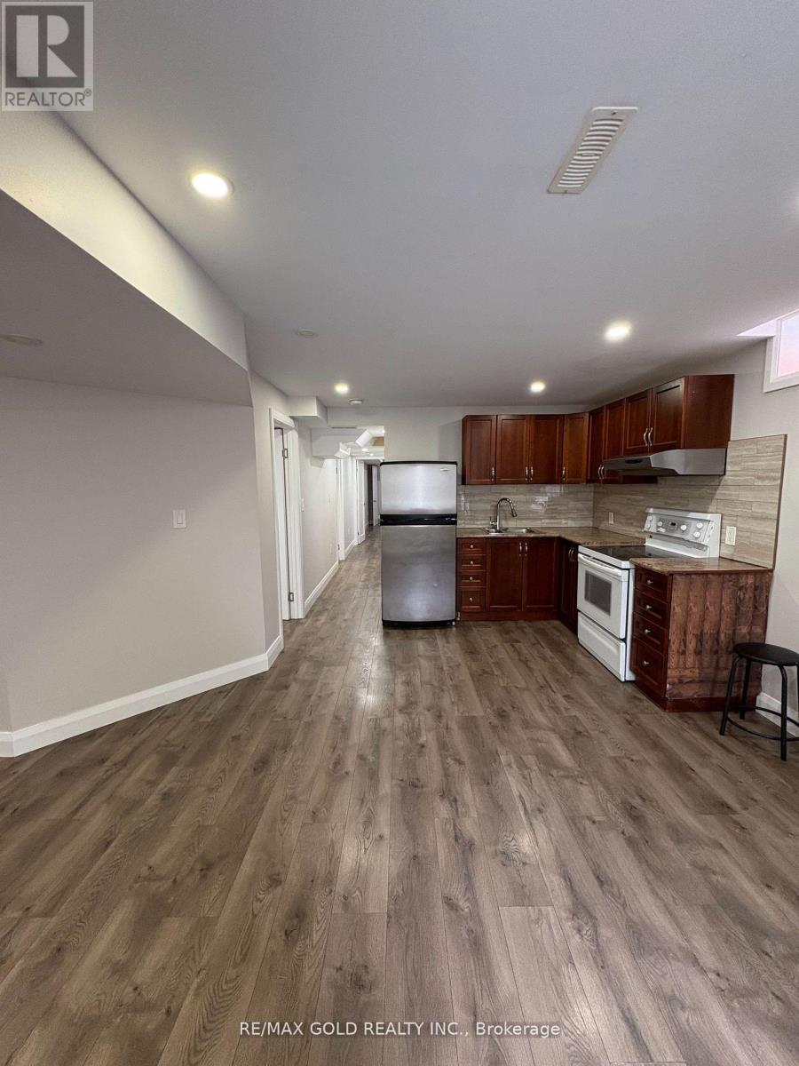 Bsmt - 87 Algoma Drive, Vaughan, Ontario  L4H 4H6 - Photo 1 - N12368844