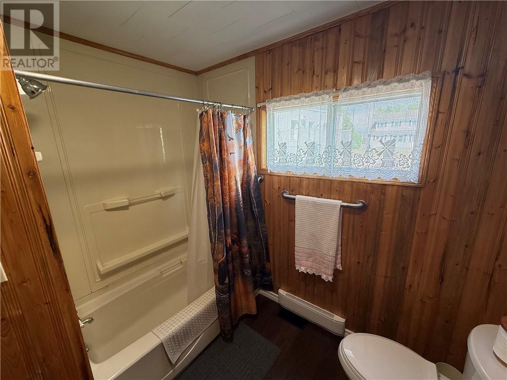 41 Mcgowan Street, Gogama, Ontario  P0M 3C0 - Photo 15 - 2124343