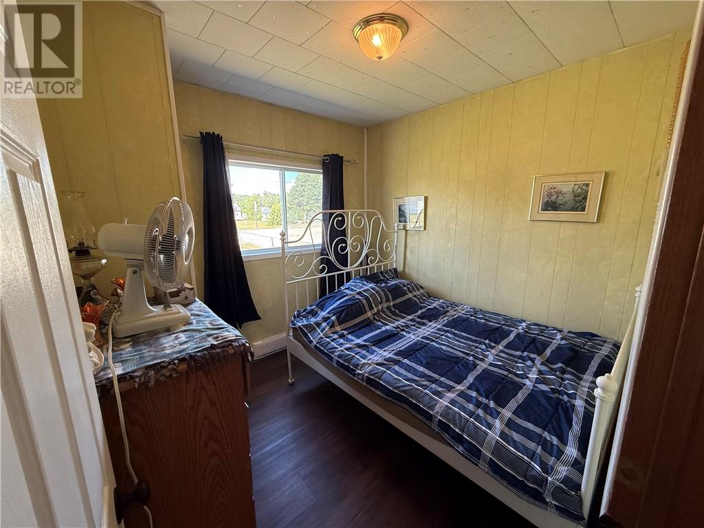 41 Mcgowan Street, Gogama, Ontario  P0M 3C0 - Photo 13 - 2124343