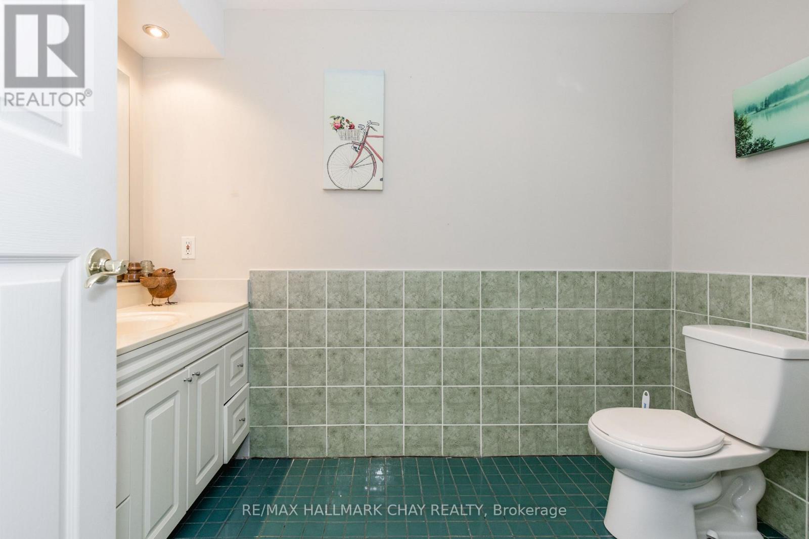 11 - 234 Cundles Road E, Barrie, Ontario  L4M 6L1 - Photo 21 - S12368803