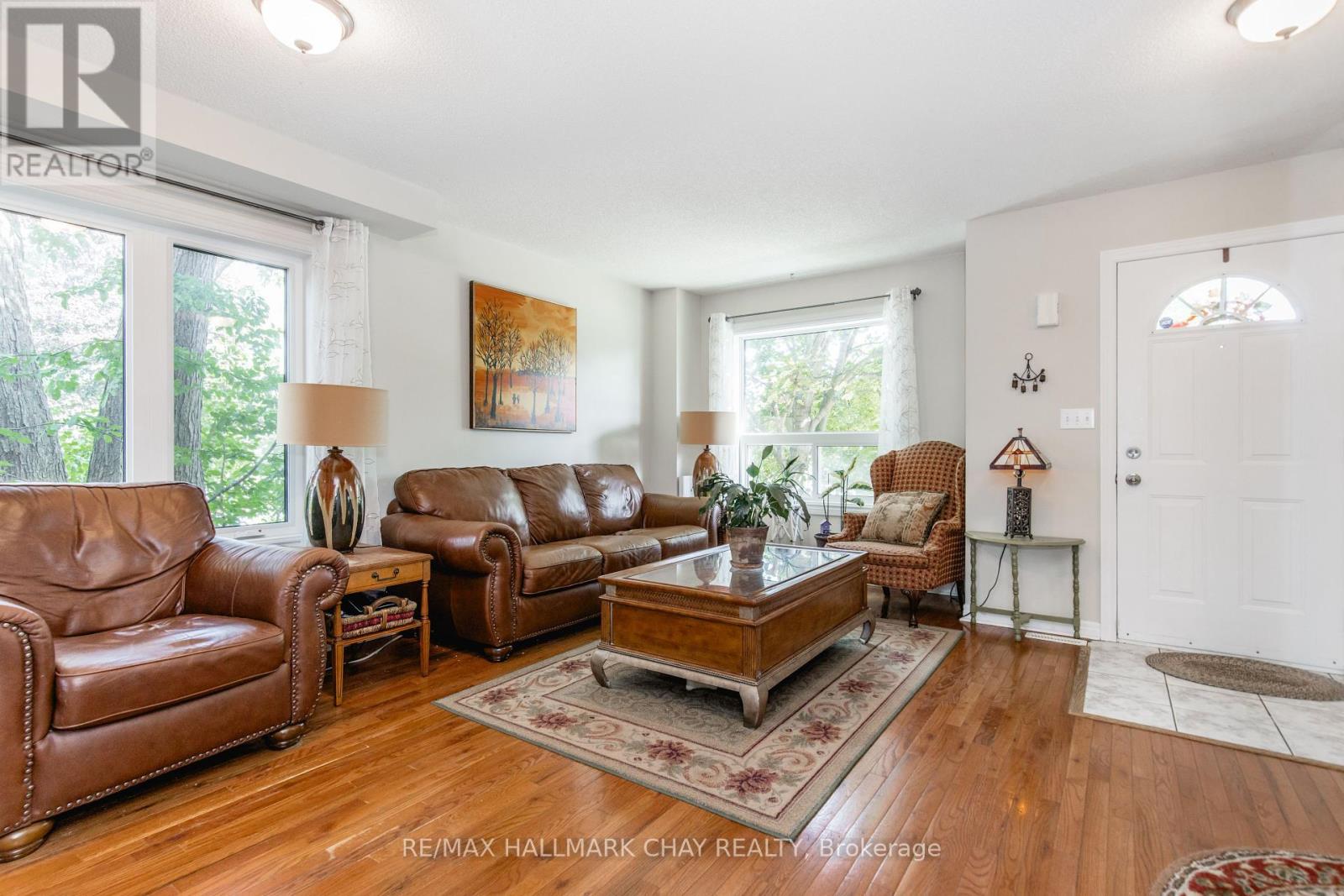 11 - 234 Cundles Road E, Barrie, Ontario  L4M 6L1 - Photo 3 - S12368803
