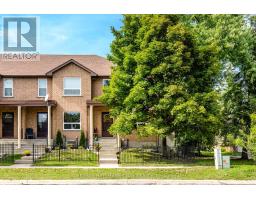 11 - 234 CUNDLES ROAD E, Barrie, Ontario