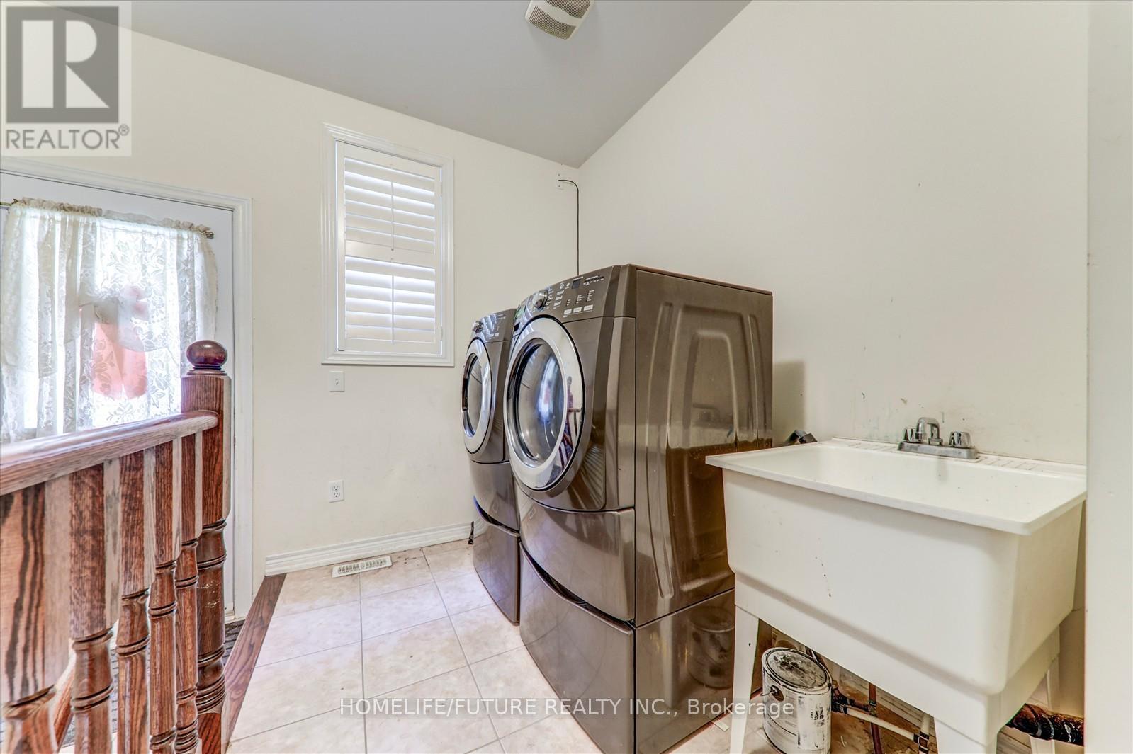 197 Thorndale Road, Brampton, Ontario  L6P 3J2 - Photo 32 - W12368851