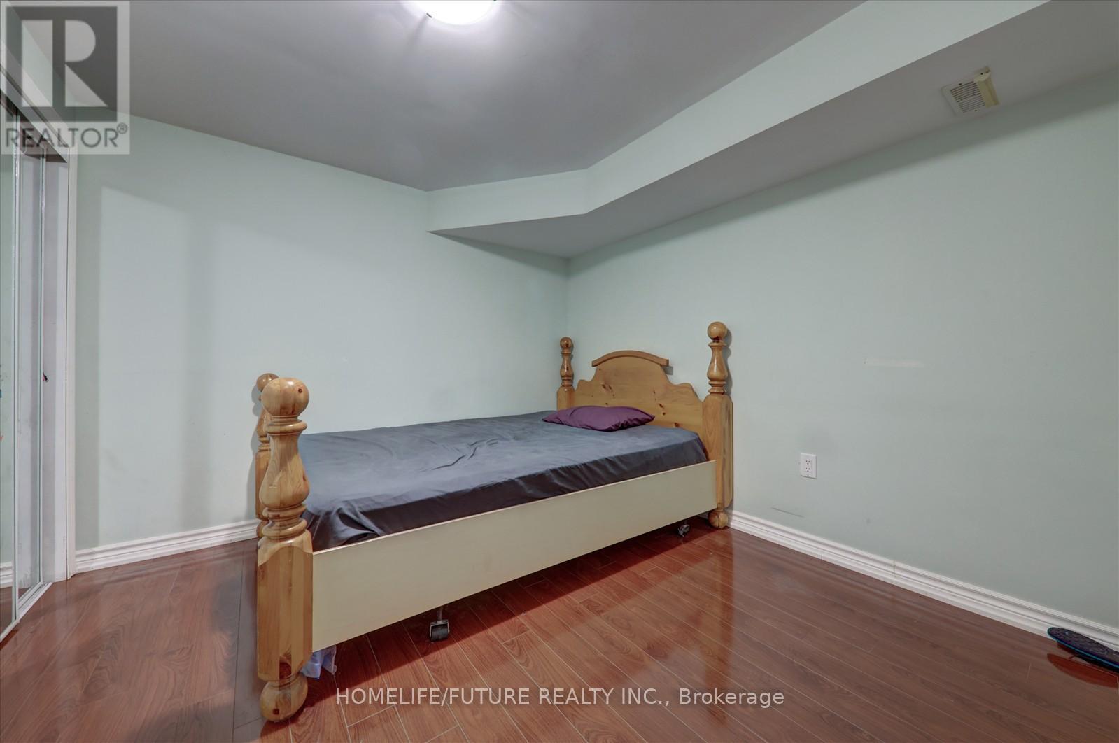 197 Thorndale Road, Brampton, Ontario  L6P 3J2 - Photo 35 - W12368851