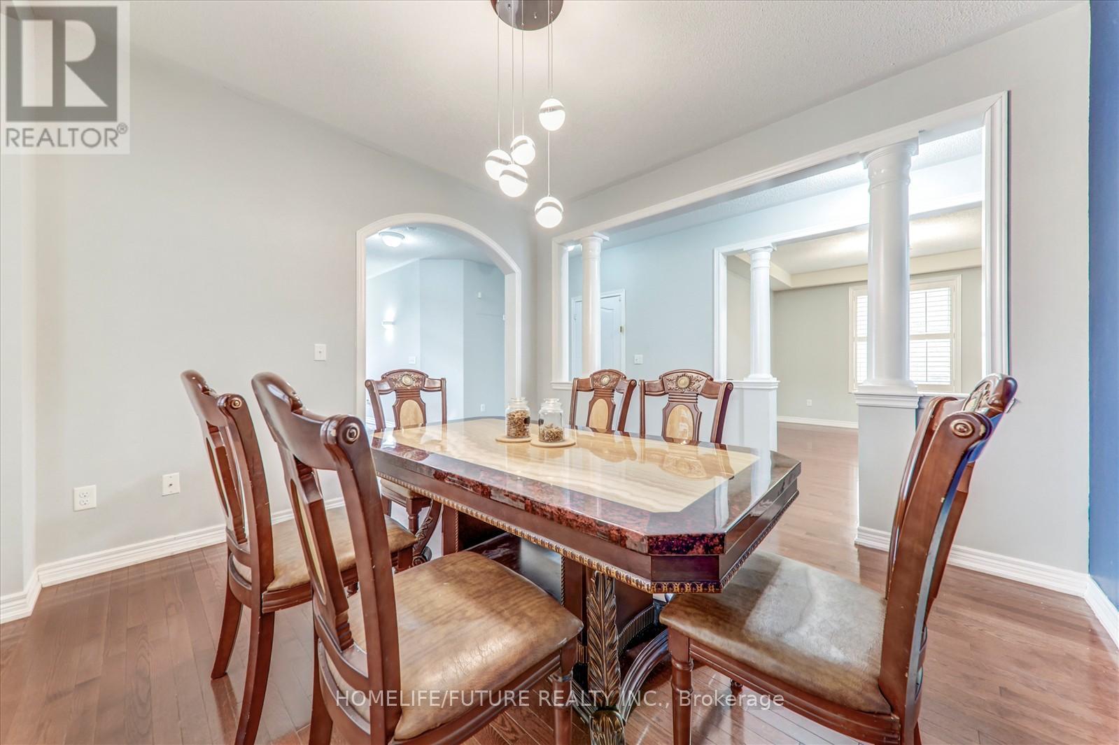 197 Thorndale Road, Brampton, Ontario  L6P 3J2 - Photo 8 - W12368851