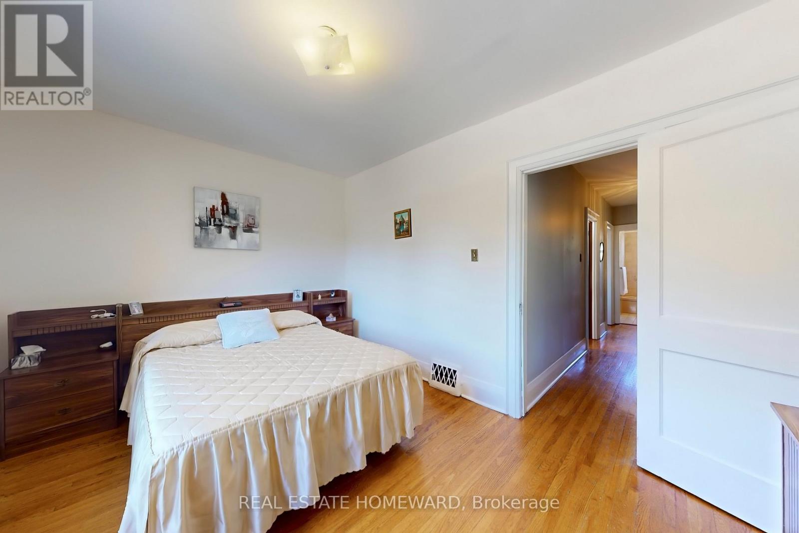 87 Guestville Avenue, Toronto, Ontario  M6N 4N5 - Photo 22 - W12368890