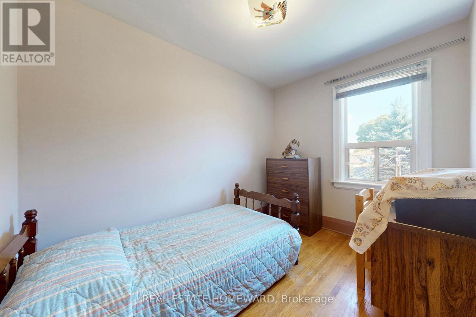 87 Guestville Avenue, Toronto, Ontario  M6N 4N5 - Photo 28 - W12368890