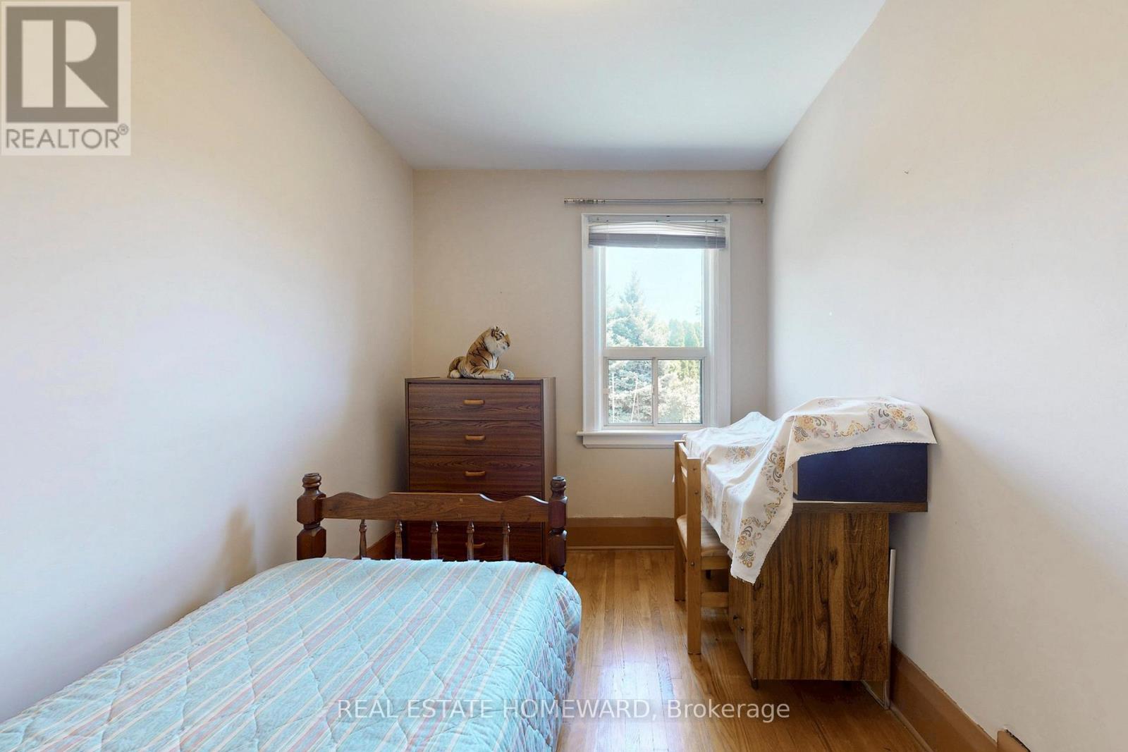87 Guestville Avenue, Toronto, Ontario  M6N 4N5 - Photo 29 - W12368890
