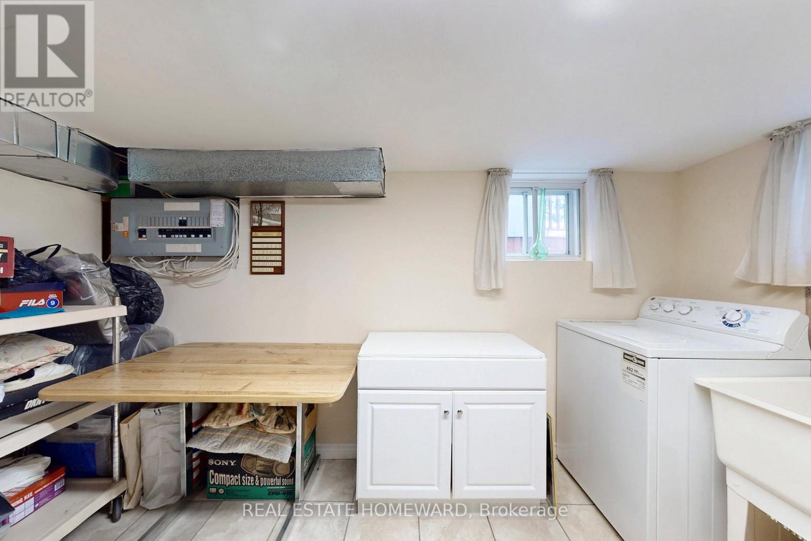 87 Guestville Avenue, Toronto, Ontario  M6N 4N5 - Photo 36 - W12368890