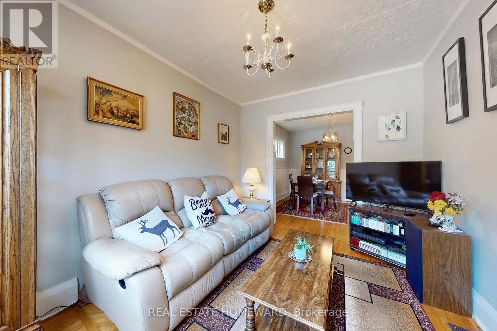 87 Guestville Avenue, Toronto, Ontario  M6N 4N5 - Photo 5 - W12368890