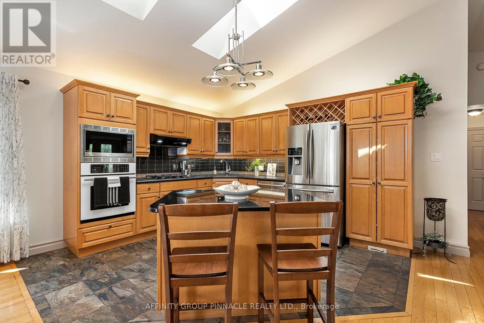 3 David Drive, Kawartha Lakes, Ontario  K9V 5G7 - Photo 11 - X12368941