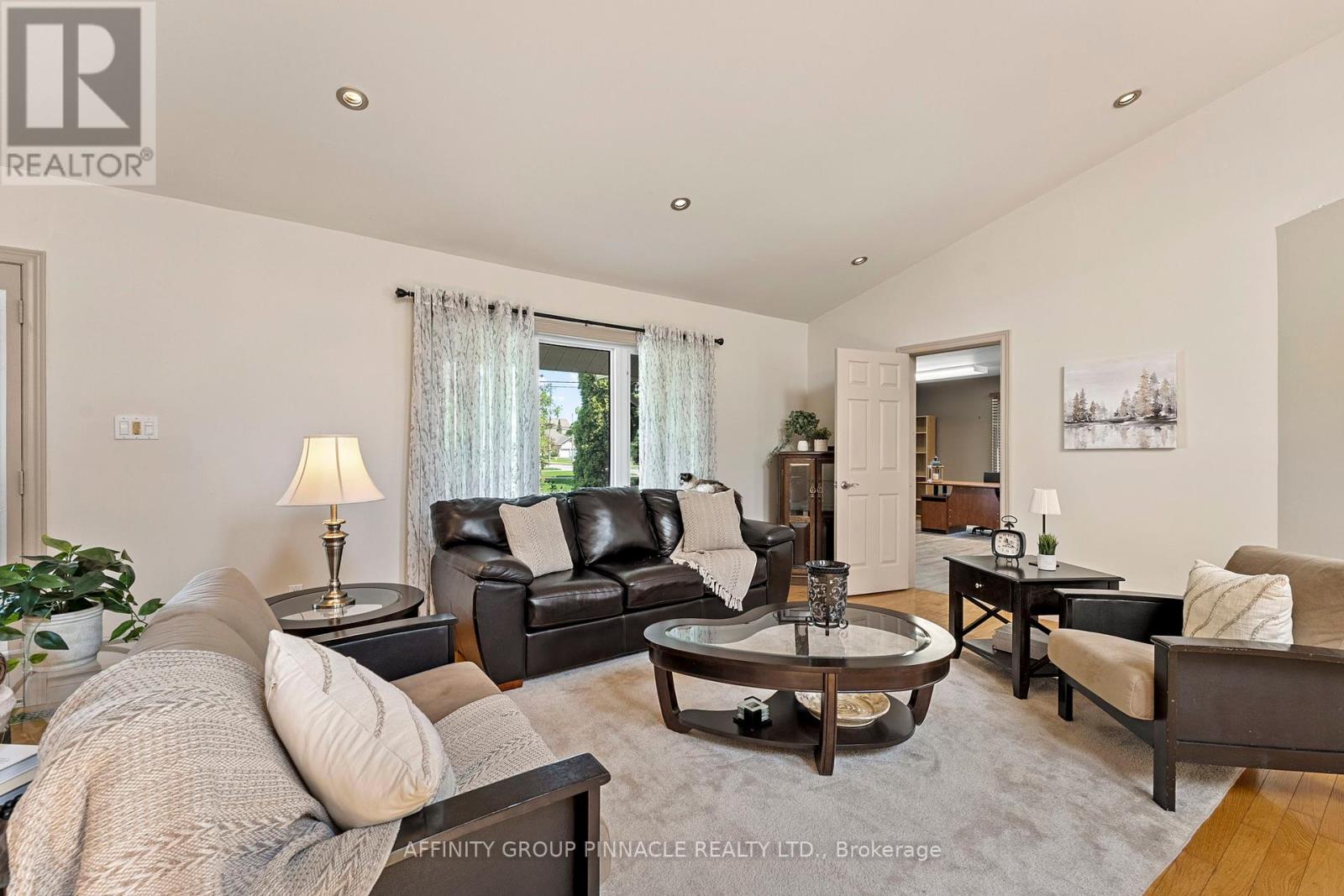 3 David Drive, Kawartha Lakes, Ontario  K9V 5G7 - Photo 14 - X12368941