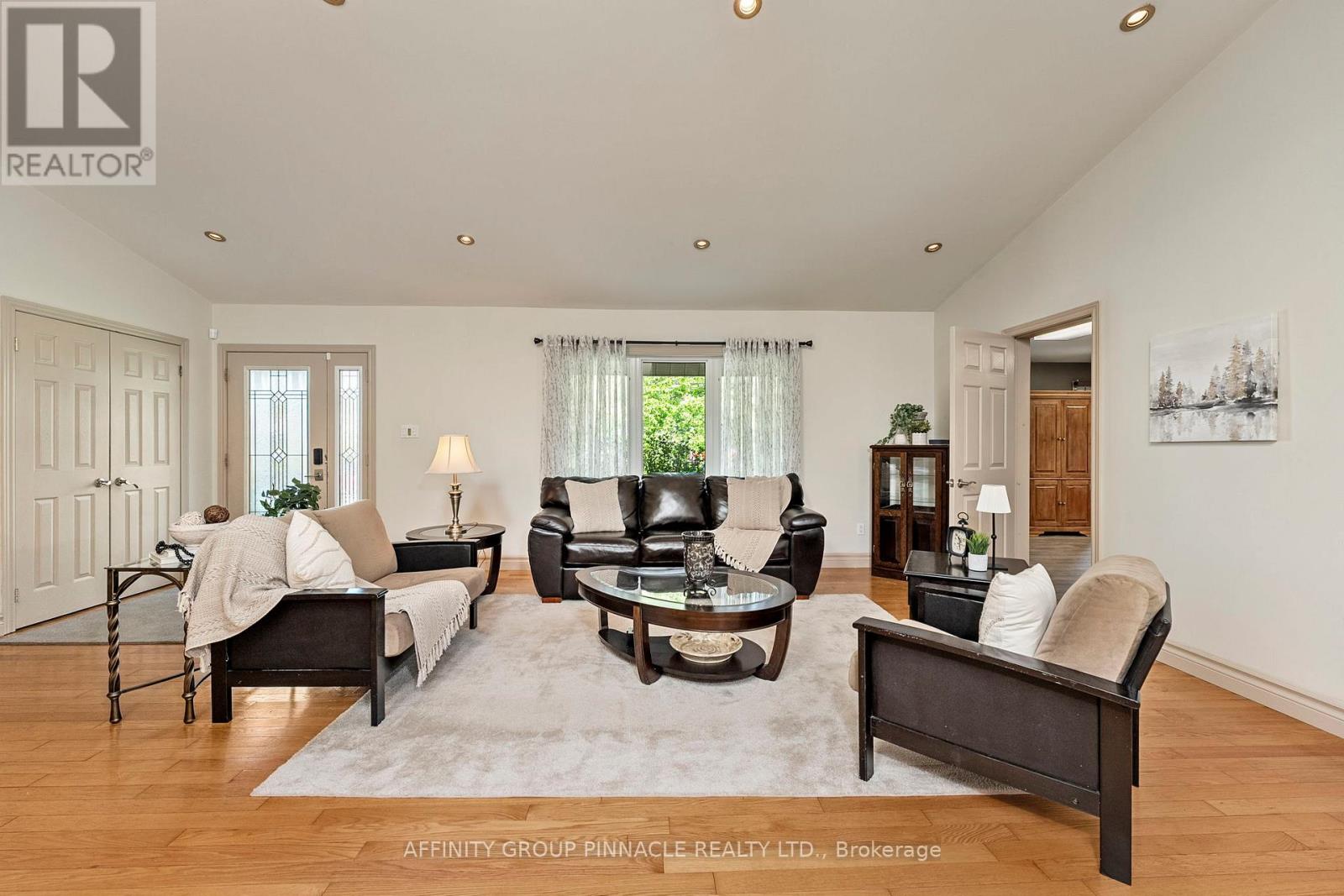 3 David Drive, Kawartha Lakes, Ontario  K9V 5G7 - Photo 6 - X12368941