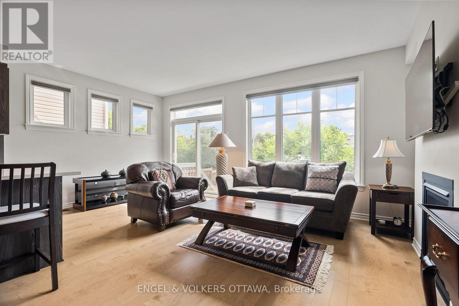 644 Vivera Place, Ottawa, Ontario  K2S 2N1 - Photo 13 - X12368904