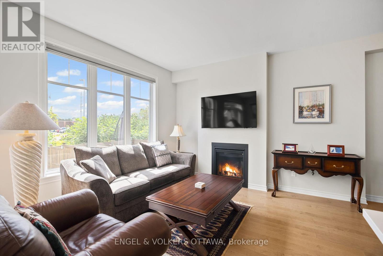644 Vivera Place, Ottawa, Ontario  K2S 2N1 - Photo 16 - X12368904