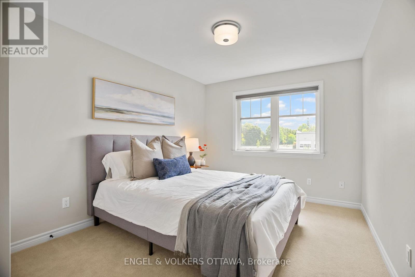 644 Vivera Place, Ottawa, Ontario  K2S 2N1 - Photo 27 - X12368904