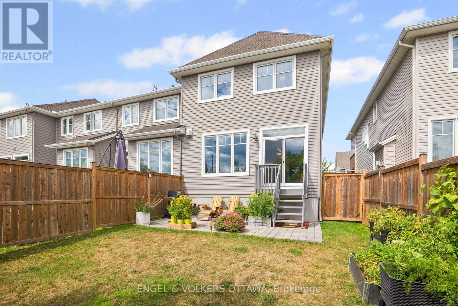 644 Vivera Place, Ottawa, Ontario  K2S 2N1 - Photo 37 - X12368904