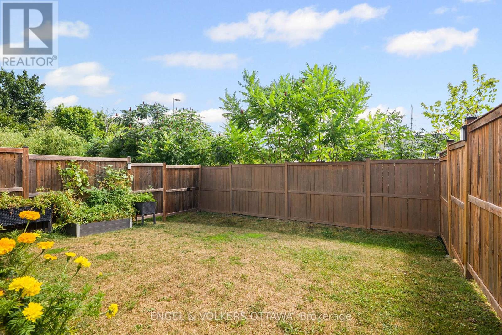644 Vivera Place, Ottawa, Ontario  K2S 2N1 - Photo 40 - X12368904