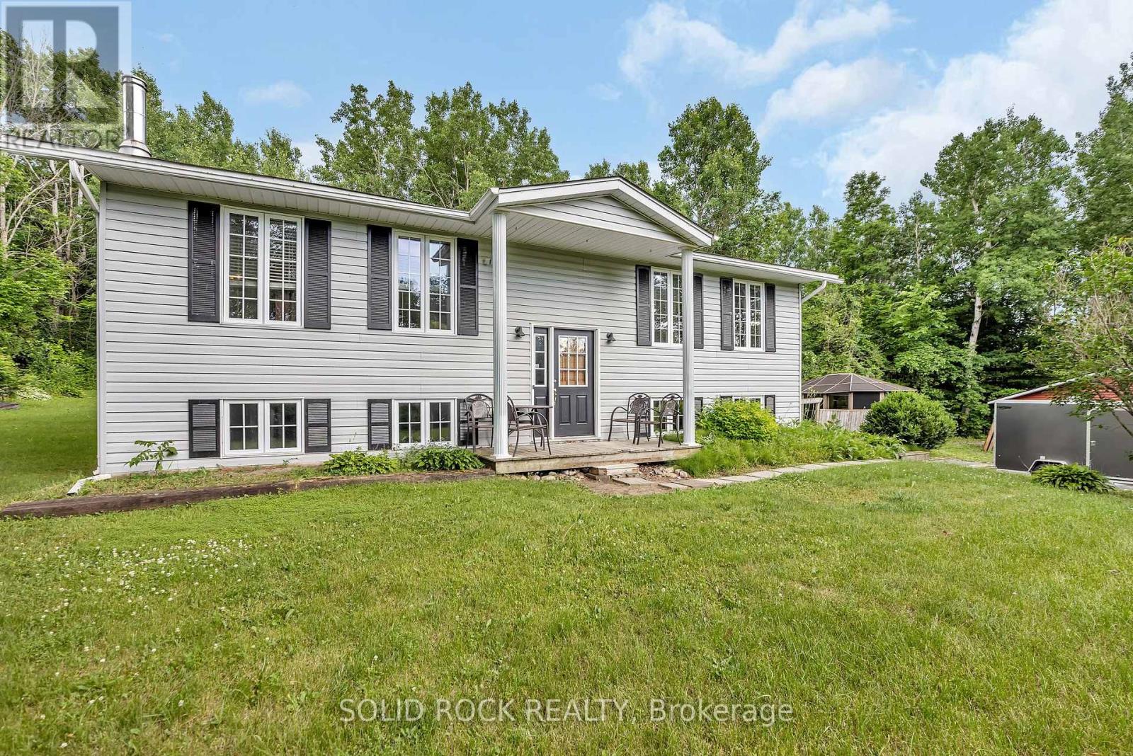 17372 Cameron Road, South Stormont, Ontario  K0C 2A0 - Photo 4 - X12368942