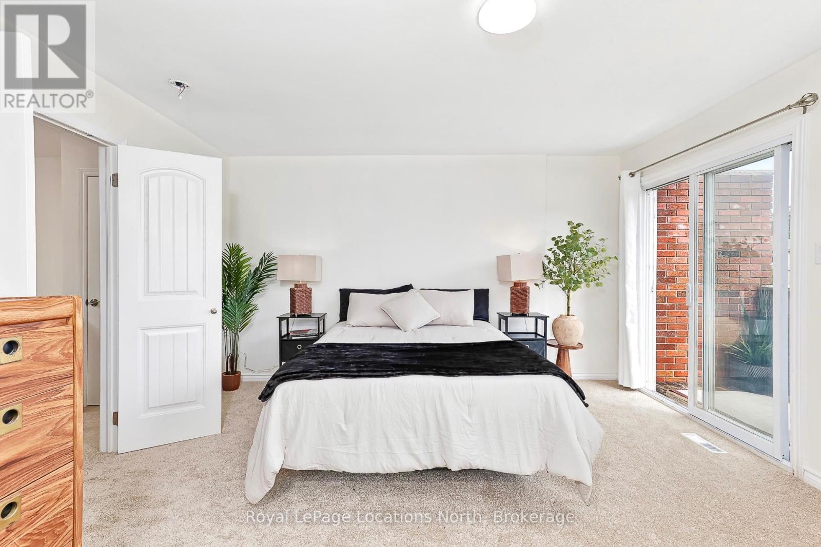 585 Tenth Street, Collingwood, Ontario  L9Y 4K6 - Photo 19 - S12368916