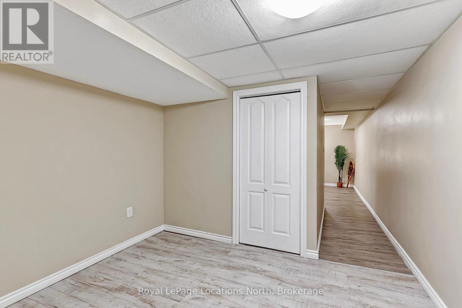 585 Tenth Street, Collingwood, Ontario  L9Y 4K6 - Photo 32 - S12368916
