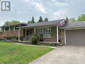 4327 Mitchell Avenue, Niagara Falls, Ontario  L2E 6R4 - Photo 2 - X12368808