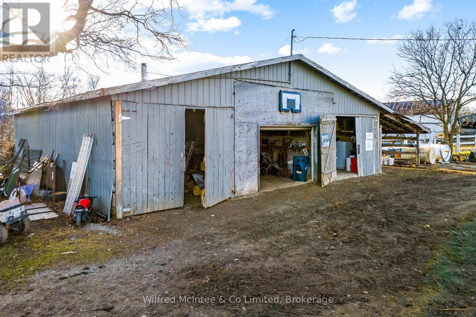 15339 6 Highway, Assiginack, Ontario  P0P 1N0 - Photo 23 - X12368935
