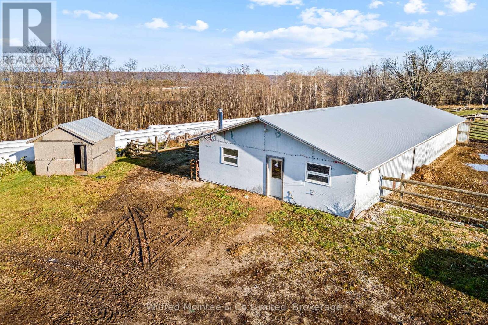 15339 6 Highway, Assiginack, Ontario  P0P 1N0 - Photo 25 - X12368935