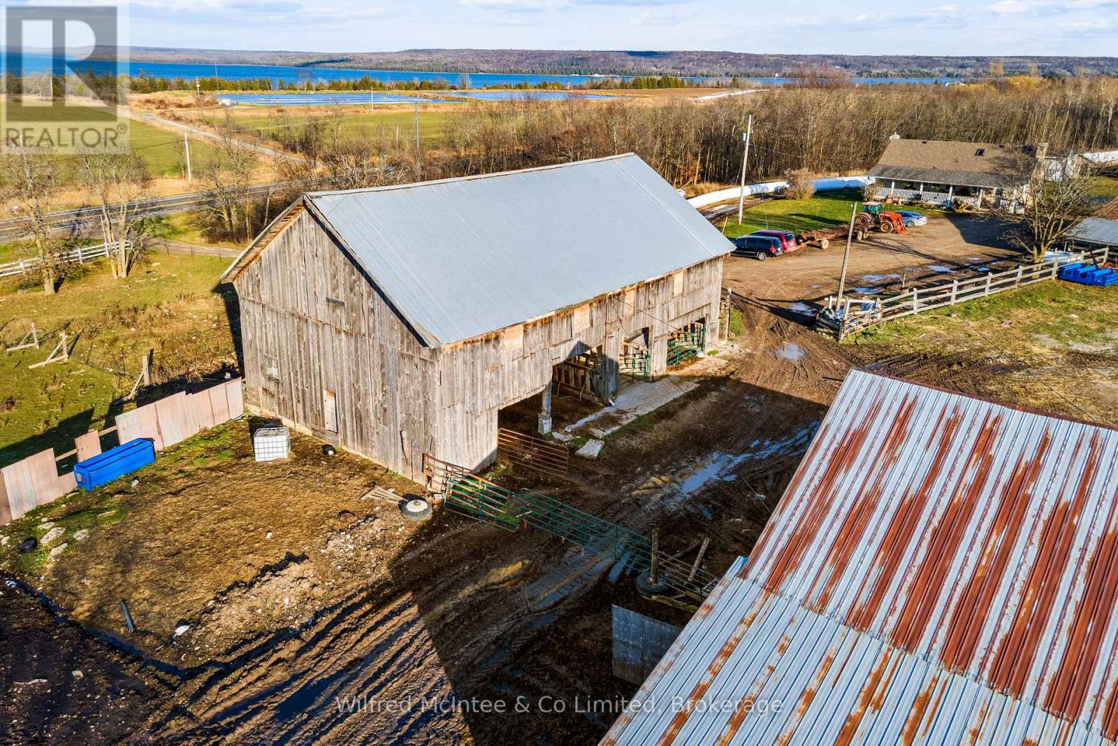 15339 6 Highway, Assiginack, Ontario  P0P 1N0 - Photo 28 - X12368935