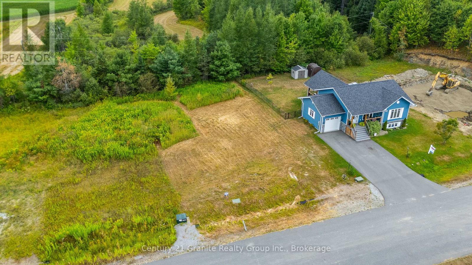 62 Windover Drive, Minden Hills, Ontario  K0M 2K0 - Photo 3 - X12368957
