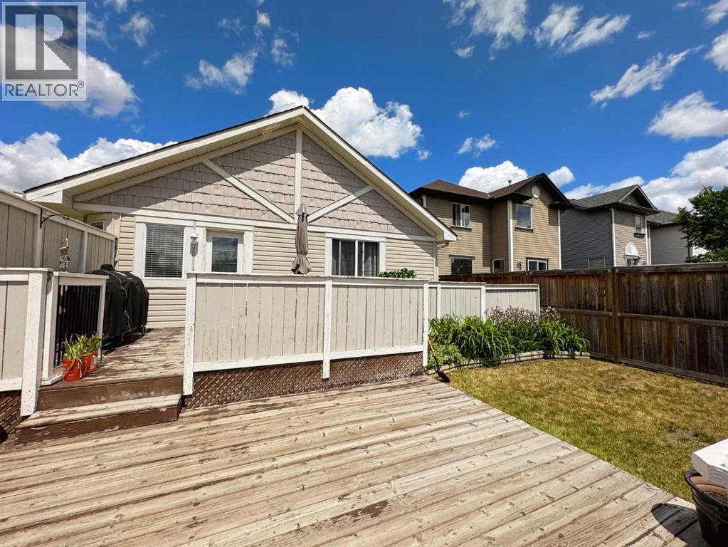 101 Channelside Cove Sw, Airdrie, Alberta  T4B 3J1 - Photo 20 - A2231673