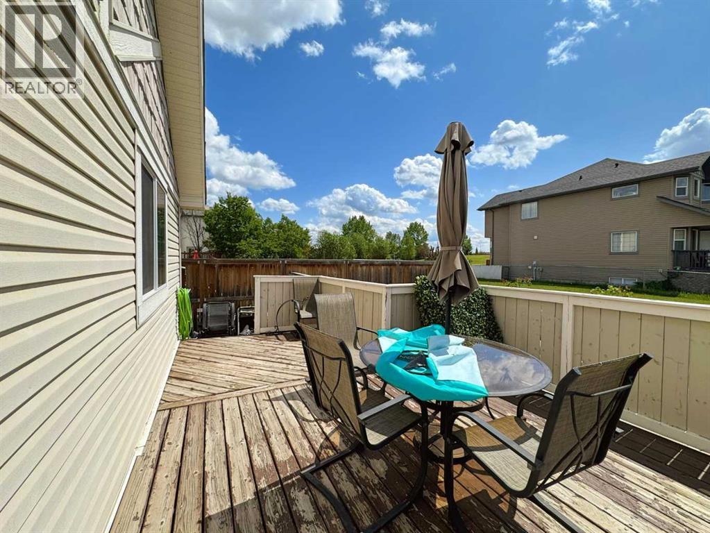 101 Channelside Cove Sw, Airdrie, Alberta  T4B 3J1 - Photo 17 - A2231673