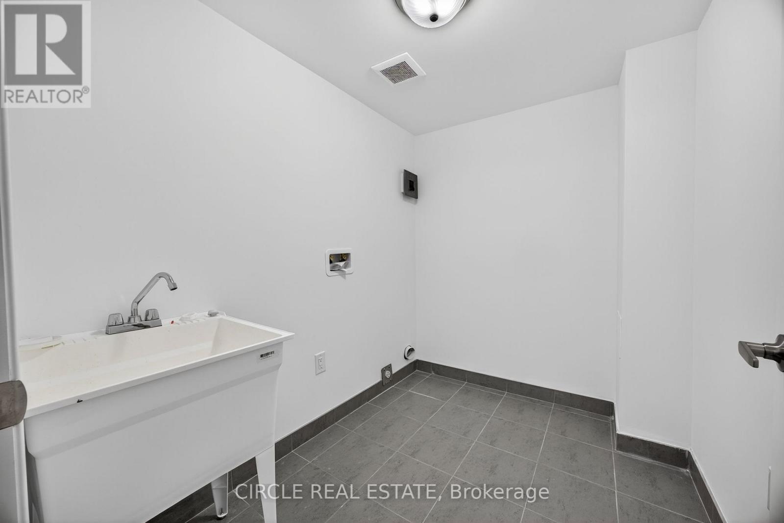 6 Wyn Wood Lane, Orillia, Ontario  L3V 8P6 - Photo 29 - S12359410