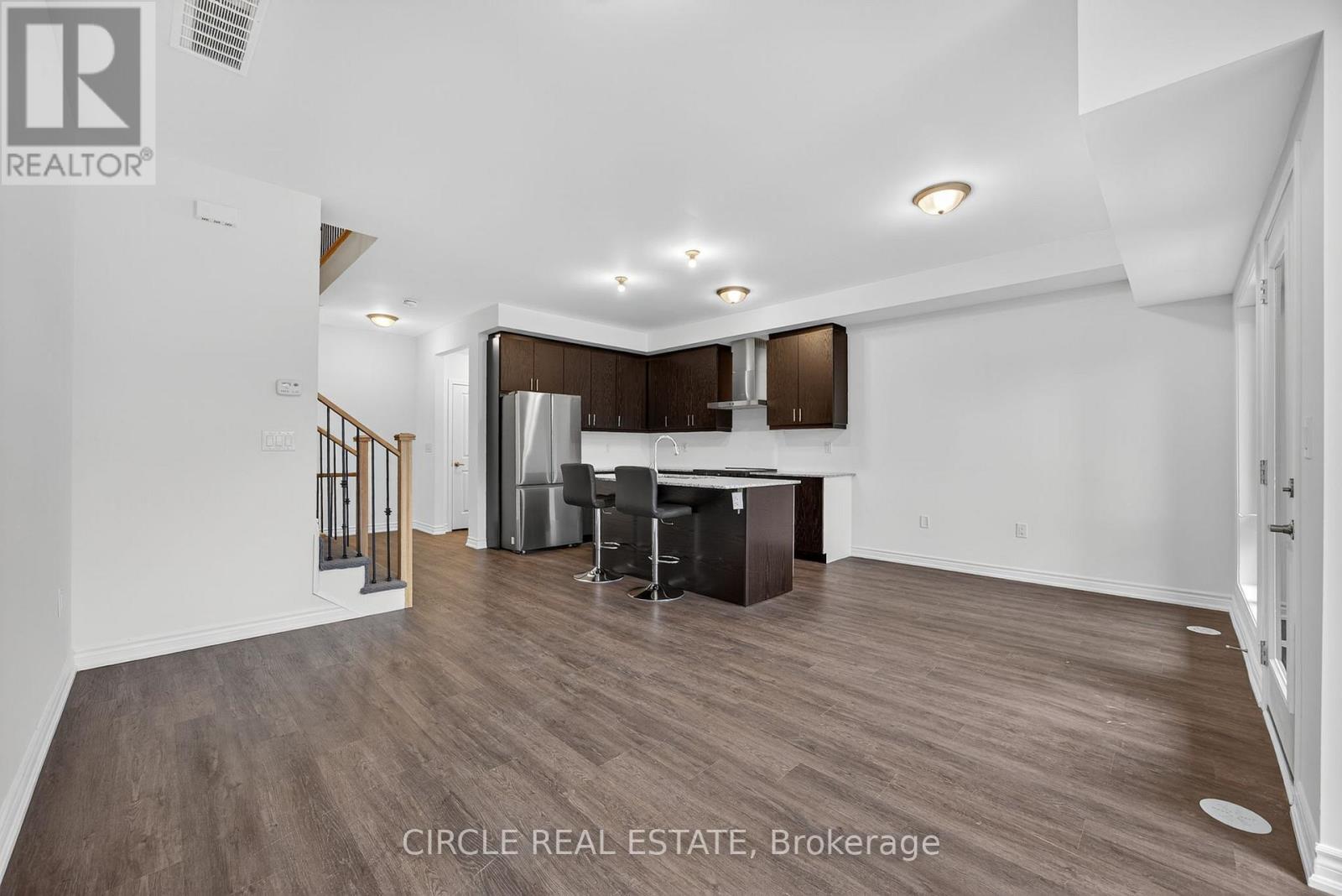 6 Wyn Wood Lane, Orillia, Ontario  L3V 8P6 - Photo 13 - S12359410
