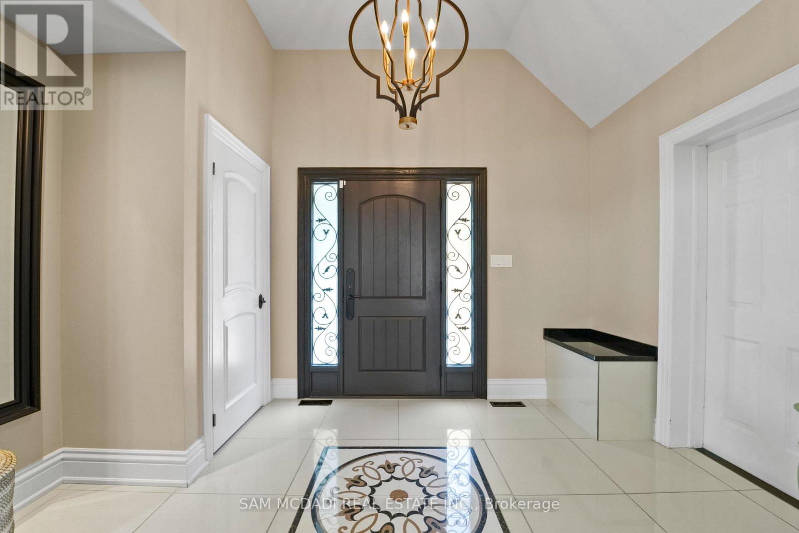 Property at 1480 CLARKSON ROAD N image 4