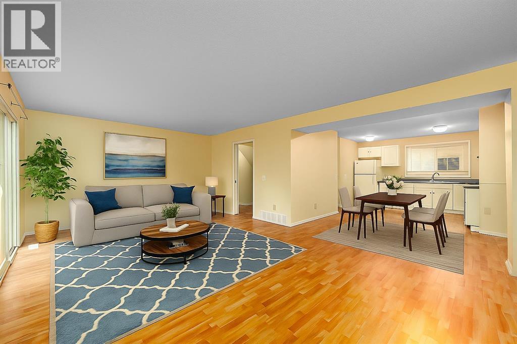 Property at 16, 4810 40 Avenue SW image 3