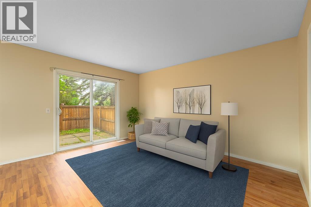 Property at 16, 4810 40 Avenue SW image 5