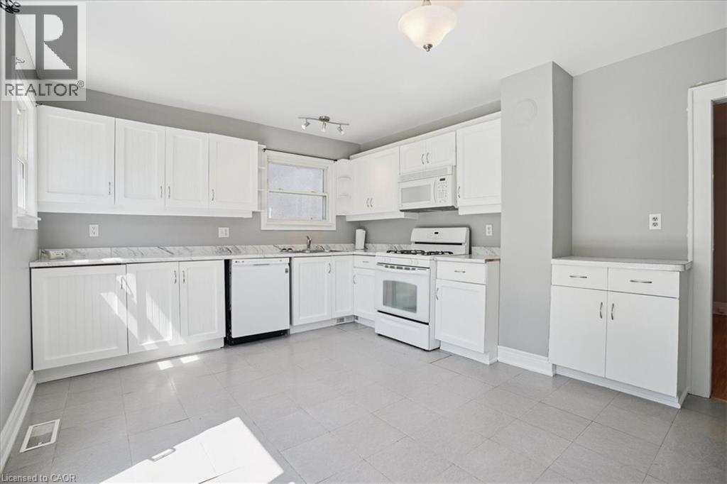 45 Cady Street, Welland, Ontario  L3B 4B7 - Photo 14 - 40764379