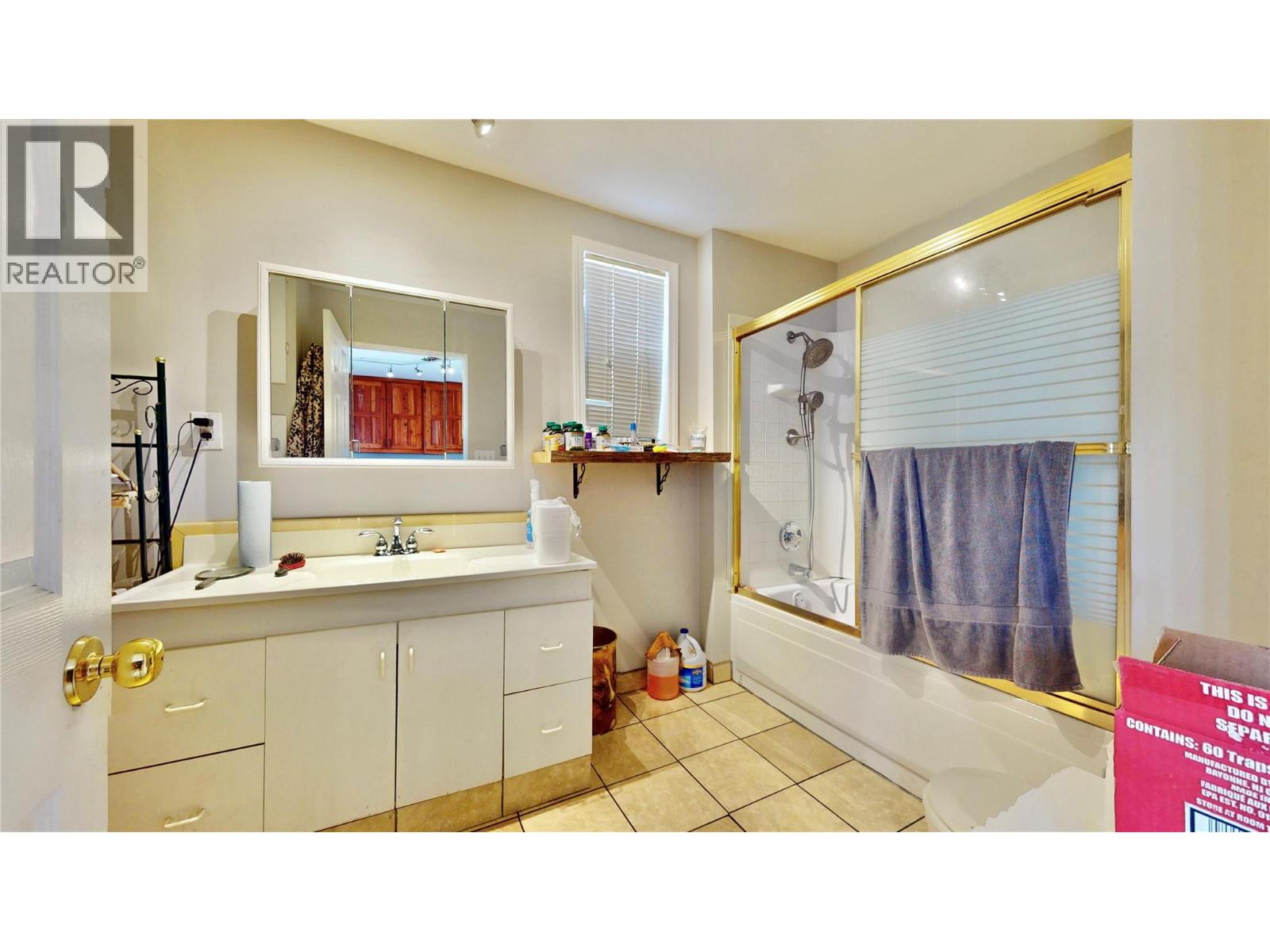 213 5th Avenue S, Cranbrook, British Columbia  V1C 2G5 - Photo 3 - 10360817