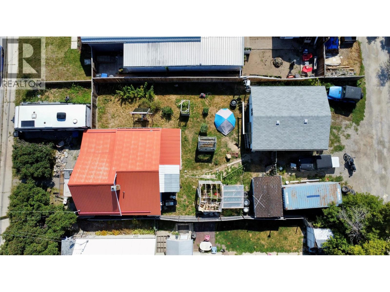 213 5th Avenue S, Cranbrook, British Columbia  V1C 2G5 - Photo 4 - 10360817