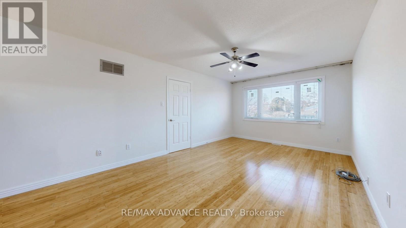 Upper - 49 Havenview Road, Toronto, Ontario  M1S 3A4 - Photo 29 - E12368921