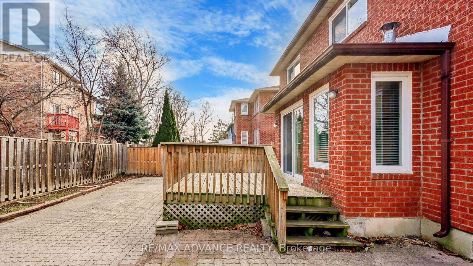 Upper - 49 Havenview Road, Toronto, Ontario  M1S 3A4 - Photo 47 - E12368921
