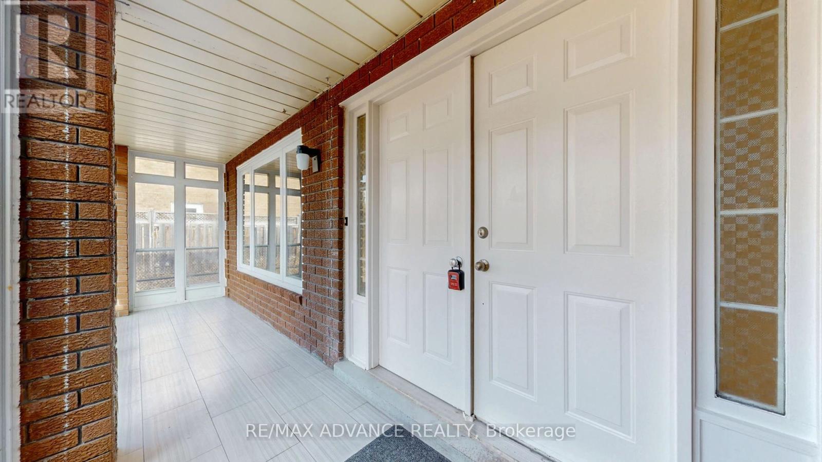 Upper - 49 Havenview Road, Toronto, Ontario  M1S 3A4 - Photo 6 - E12368921