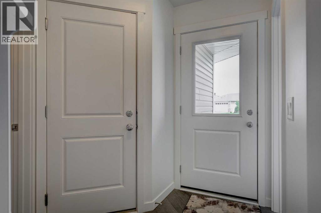 320 Whispering Way, Vulcan, Alberta  T0L 2B0 - Photo 4 - A2249078