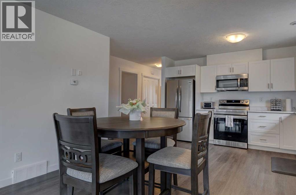 320 Whispering Way, Vulcan, Alberta  T0L 2B0 - Photo 12 - A2249078