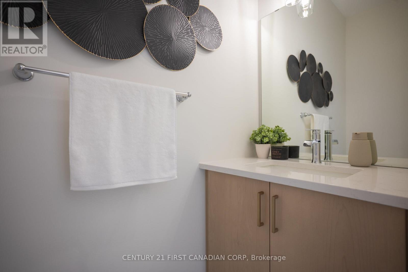 4295 Calhoun Way, London South, Ontario  N6P 1J9 - Photo 11 - X12369052