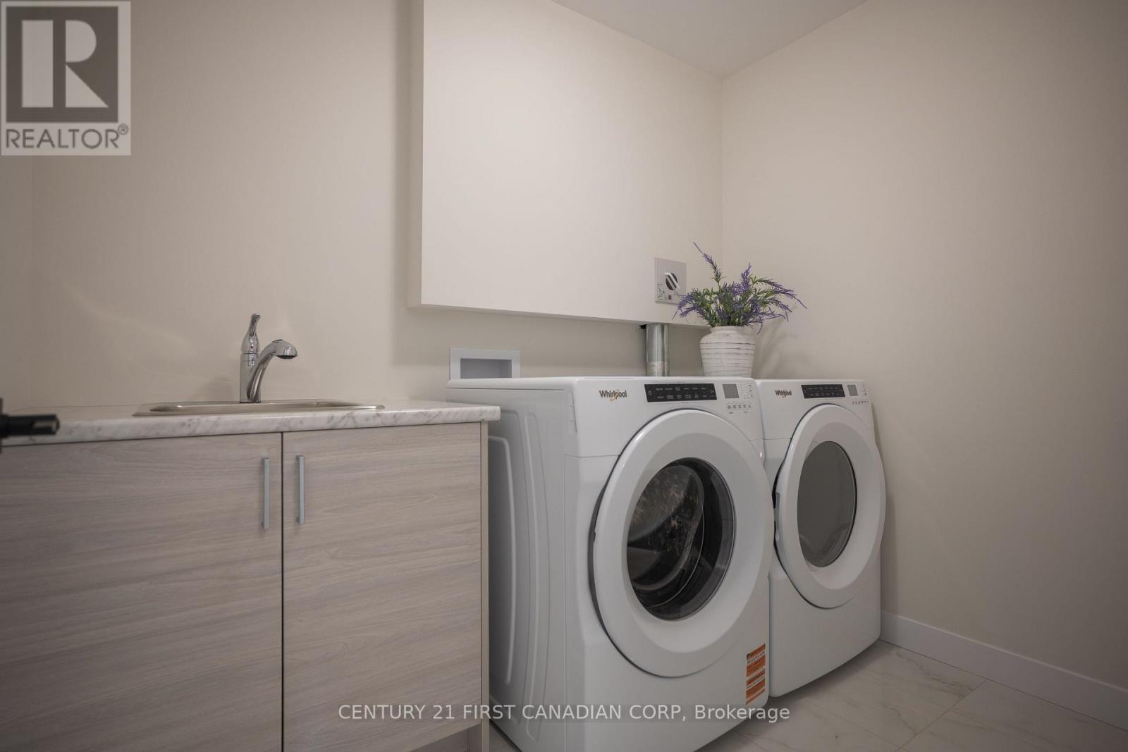 4295 Calhoun Way, London South, Ontario  N6P 1J9 - Photo 21 - X12369052