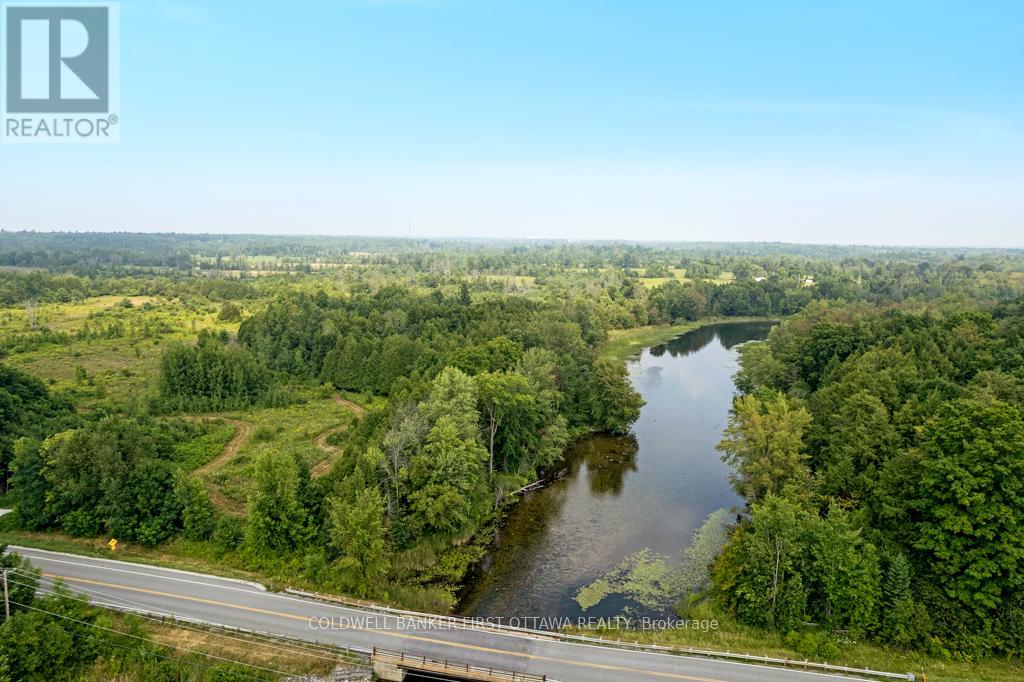 185 ALTHORPE ROAD, Tay Valley, Ontario