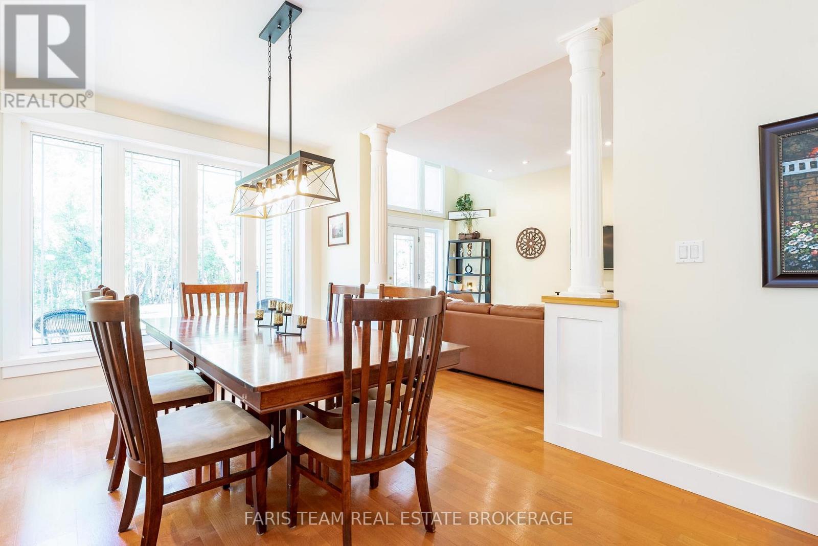 2 Forest Wood Lane, Oro-Medonte, Ontario  L0L 1T0 - Photo 10 - S12368945